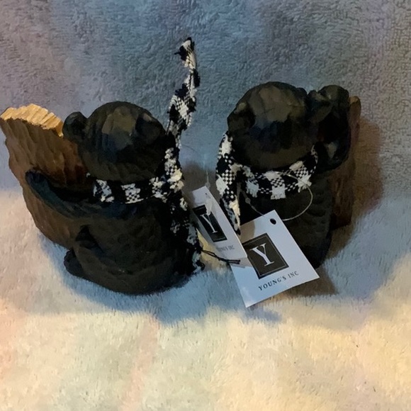 NWT Young’s Set of two resin, mini bear with buffalo plaid scarves holdi… - Picture 2 of 6